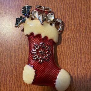 Cute Mouse In Christmas Enamel Stocking Brooch Rhinestone Holly Liz Claiborne